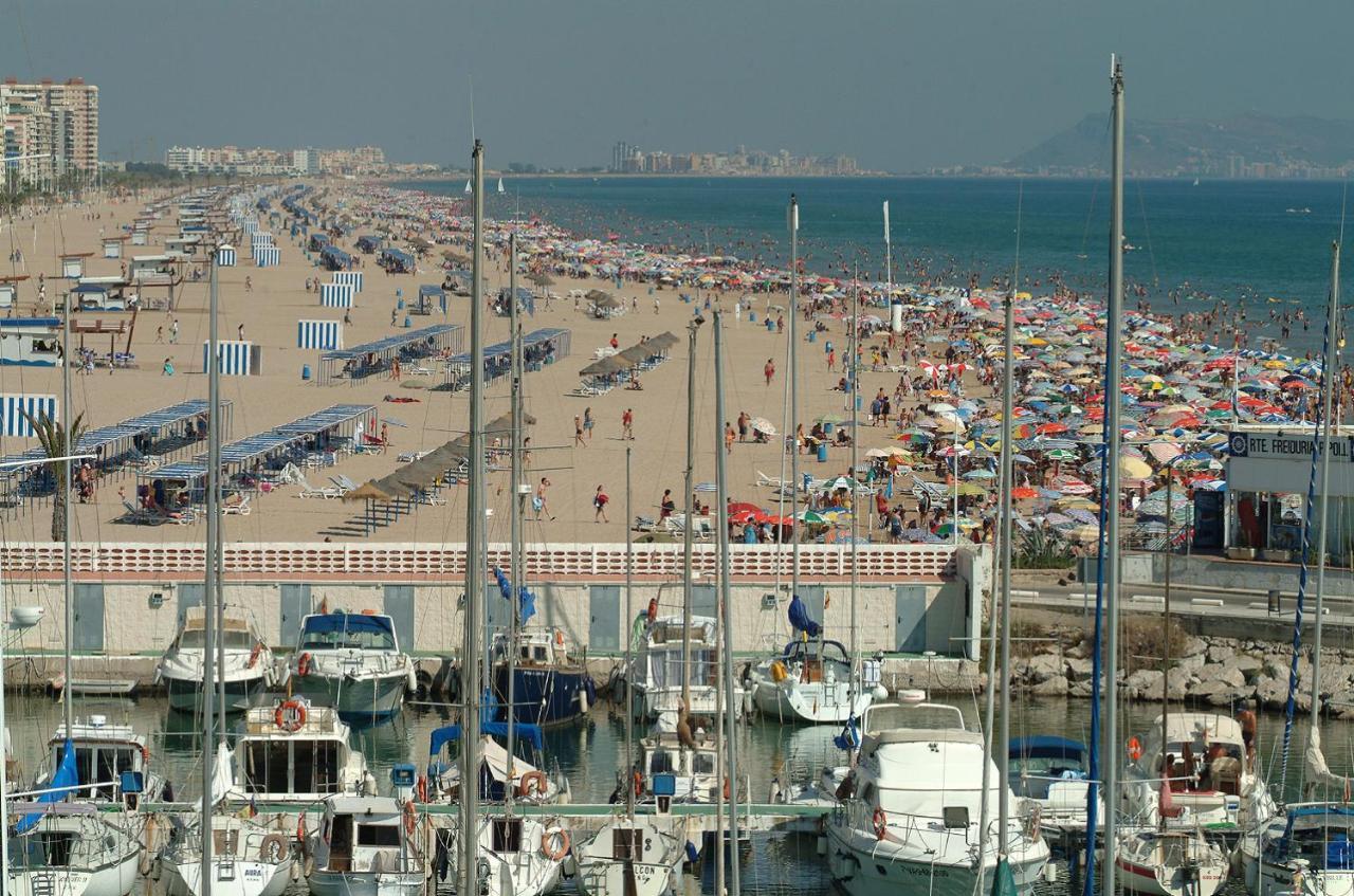 CAPRI GANDIA PRIMERA LÍNEA - Alquiler solo familias Playa de Gandia Exterior foto